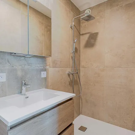 Sky Tower Ii - Modern With Panoramic Views Apartamento *