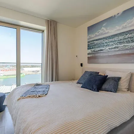 Sky Tower Ii - Modern With Panoramic Views Apartament *